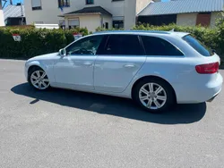 Weiß Gebraucht 2012 Audi A4 Kombi | 9.100 € (Guter Preis)