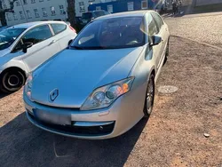 Silber Gebraucht 2008 Renault Laguna III Limousine | 3.999 € (Fairer Preis)