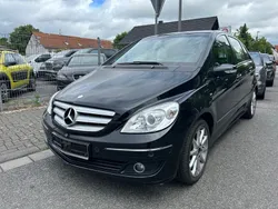 Schwarz Gebraucht 2008 Mercedes B200 Van / Kleinbus | 2.999 € (Guter Preis)