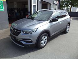 Kontrast grau/quarz silber Gebraucht 2018 Opel Grandland X Business Innovation SUV | 17.590 € (Fairer Preis)