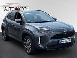 Grau Gebraucht 2025 Toyota Yaris Cross SUV | 28.888 € (Guter Preis)
