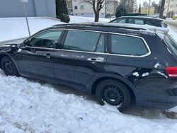 Schwarz Gebraucht 2017 VW Passat Kombi | 12.500 € (Superpreis)