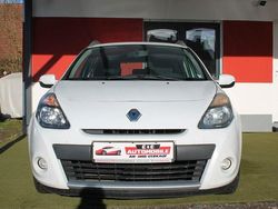 Weiß Gebraucht 2011 Renault Clio GrandTour Dynamique Kombi | 2.295 € (Superpreis)