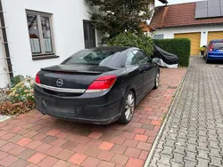 Schwarz Gebraucht 2007 Opel Astra Cabriolet Cabrio | 1.900 € (Superpreis)