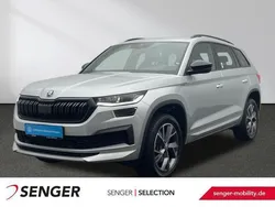 Brillantsilber metallic met. Gebraucht 2022 Skoda Kodiaq SportLine SUV | 40.880 € (Etwas zu teuer)
