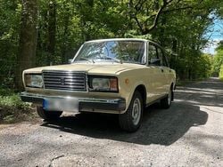 Beige Gebraucht 1989 Lada 2107 Limousine | 9.000 €