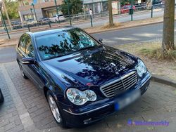 Violett Gebraucht 2003 Mercedes C200 Avantgarde Limousine | 5.300 €