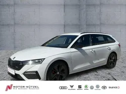 Moonweiss metallic Gebraucht 2022 Skoda Octavia RS Kombi | 24.990 € (Fairer Preis)