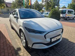 Weiß Gebraucht 2024 Ford Mustang Mach-E Premium SUV | 34.999 € (Superpreis)