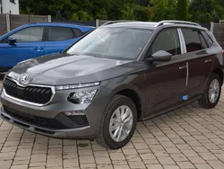 Graphitegrau metallic Neu 2025 Skoda Kamiq Selection SUV | 27.990 € (Fairer Preis)