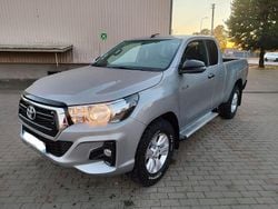 Silber Gebraucht 2020 Toyota HiLux Abholung | 21.900 €