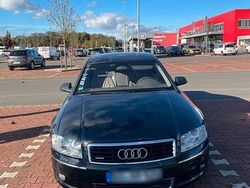 Schwarz Gebraucht 2006 Audi A8 Limousine | 2.000 €