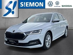 Weiss Gebraucht 2023 Skoda Octavia Style Kombi | 31.930 € (Teuer)