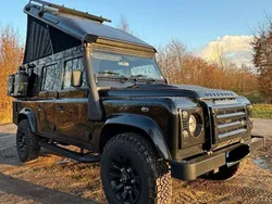 Schwarz Gebraucht 2015 Land Rover Defender SE SUV | 69.999 €