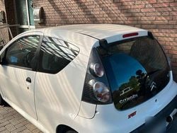Weiß Gebraucht 2010 Citroën C1 Kleinwagen | 1.350 € (Fairer Preis)