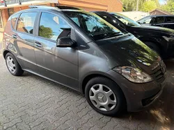 Grau Gebraucht 2010 Mercedes A150 Kleinwagen | 4.650 € (Guter Preis)