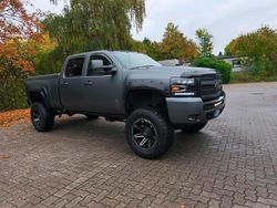 Grau Gebraucht 2008 Chevrolet Silverado SUV | 28.999 €