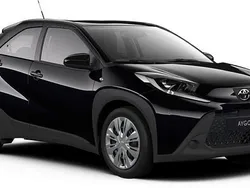Mysticschwarz Neu 2025 Toyota Aygo Play Kleinwagen | 18.990 €
