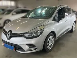 Grau Gebraucht 2018 Renault Clio GrandTour LIMITED Kombi | 9.000 € (Teuer)