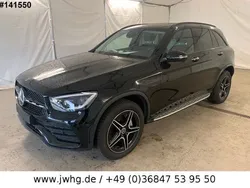 Black metallic Gebraucht 2021 Mercedes GLC300e AMG line SUV | 34.950 € (Fairer Preis)