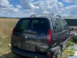Grau Gebraucht 2004 Peugeot 807 Platinum Van / Kleinbus | 3.500 € (Fairer Preis)