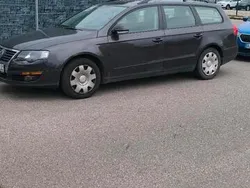 Braun Gebraucht 2007 VW Passat Kombi | 2.700 € (Guter Preis)