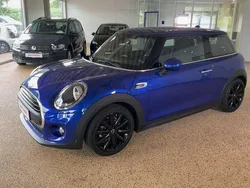 Blau Gebraucht 2019 Mini ONE Kleinwagen | 13.760 € (Guter Preis)