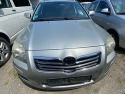 Silber Gebraucht 2008 Toyota Avensis Sol Kombi | 2.849 € (Fairer Preis)