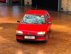 Rot Gebraucht 1994 Peugeot 306 Limousine | 4.950 €