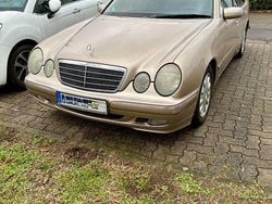 Gebraucht 2000 Mercedes E270 Elegance Limousine | 3.100 € (Superpreis)