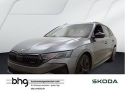 Grau Gebraucht 2025 Skoda Octavia RS Kombi | 36.930 € (Fairer Preis)