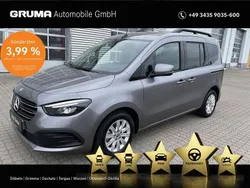 Chromitgrau Gebraucht 2023 Mercedes T180 Progressive Van / Kleinbus | 26.850 € (Guter Preis)