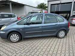 Grau Gebraucht 2007 Citroën Xsara Picasso Exclusive Van / Kleinbus | 950 € (Guter Preis)