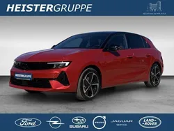 Rot (kardio rot (metallic)) Gebraucht 2024 Opel Astra GS Line Limousine | 24.890 € (Fairer Preis)