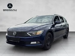 Blau Gebraucht 2018 VW Passat Trendline Kombi | 9.490 € (Guter Preis)