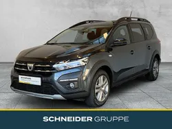 Grau Gebraucht 2022 Dacia Jogger Comfort Van / Kleinbus | 18.890 € (Fairer Preis)