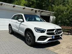 Weiß Gebraucht 2019 Mercedes GLC200 AMG SUV | 36.900 € (Guter Preis)