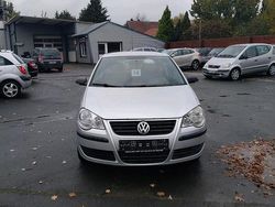 Silber Gebraucht 2006 VW Polo Goal Kleinwagen | 2.499 € (Etwas zu teuer)