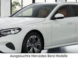 Weiß Gebraucht 2024 Mercedes E220 Avantgarde Limousine | 49.890 € (Guter Preis)