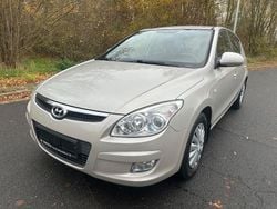 Grau Gebraucht 2008 Hyundai i30 Classic Limousine | 6.900 € (Teuer)
