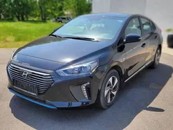 Schwarz Gebraucht 2017 Hyundai Ioniq Style Limousine | 15.990 € (Etwas zu teuer)
