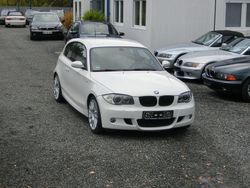 Weiß Gebraucht 2007 BMW 116 M Sport Kleinwagen | 6.890 €