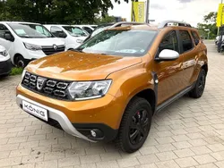 Orange Gebraucht 2019 Dacia Duster Prestige SUV | 14.999 € (Fairer Preis)