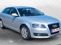 Silber Gebraucht 2011 Audi A3 Attraction Limousine | 4.999 € (Guter Preis)
