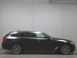 Schwarz Gebraucht 2018 BMW 520 Sport Line Kombi | 21.980 € (Guter Preis)
