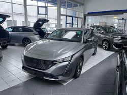 Grau Gebraucht 2024 Peugeot 308 SW Allure Kombi | 18.900 € (Guter Preis)