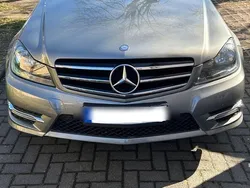 Grau Gebraucht 2014 Mercedes C180 AMG line Kombi | 14.190 € (Superpreis)
