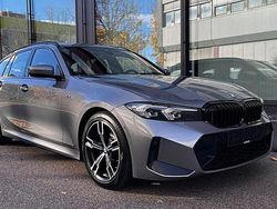 Grau Gebraucht 2022 BMW 320 M Sport Limousine | 28.900 € (Fairer Preis)