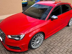 Rot Gebraucht 2016 Audi S3 Ambiente Limousine | 22.900 € (Superpreis)