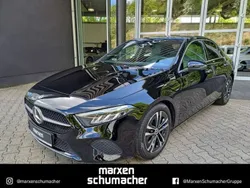 Unilack nachtschwarz Gebraucht 2024 Mercedes A220 Limousine | 37.690 € (Etwas zu teuer)